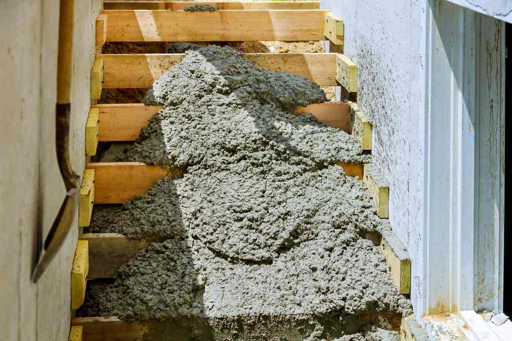 How to build concrete steps